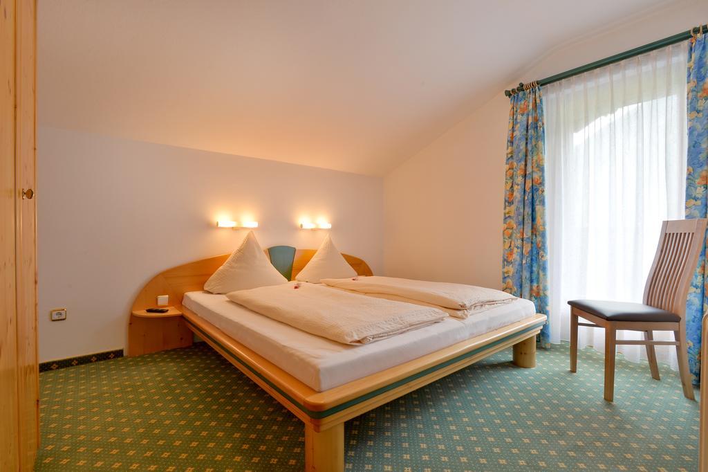 Gaestehaus Alpengruss Mayrhofen Camera foto